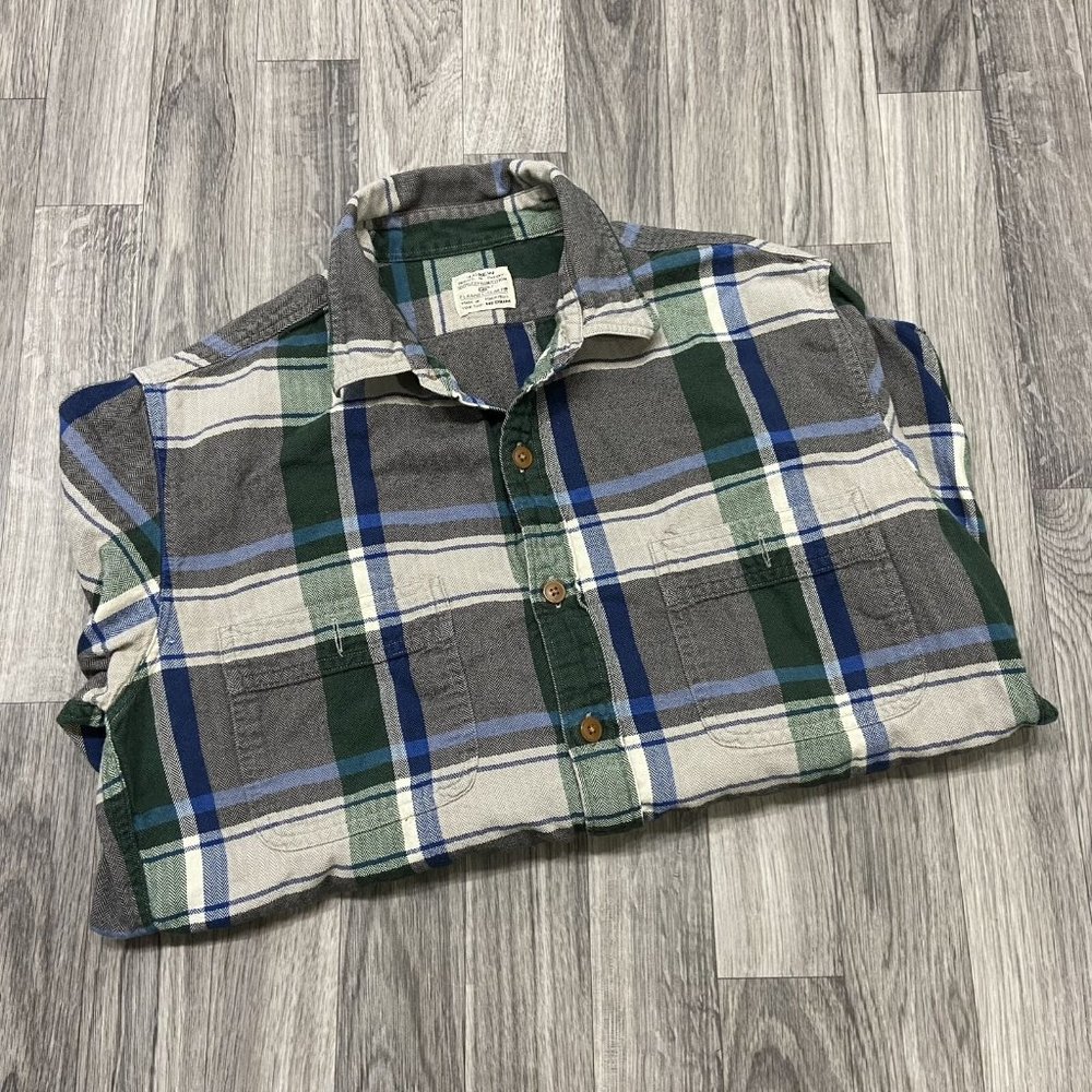 J. CREW Slim Fit Button Down Blue, Gray & Green Plaid Flannel Shirt Men's Size M